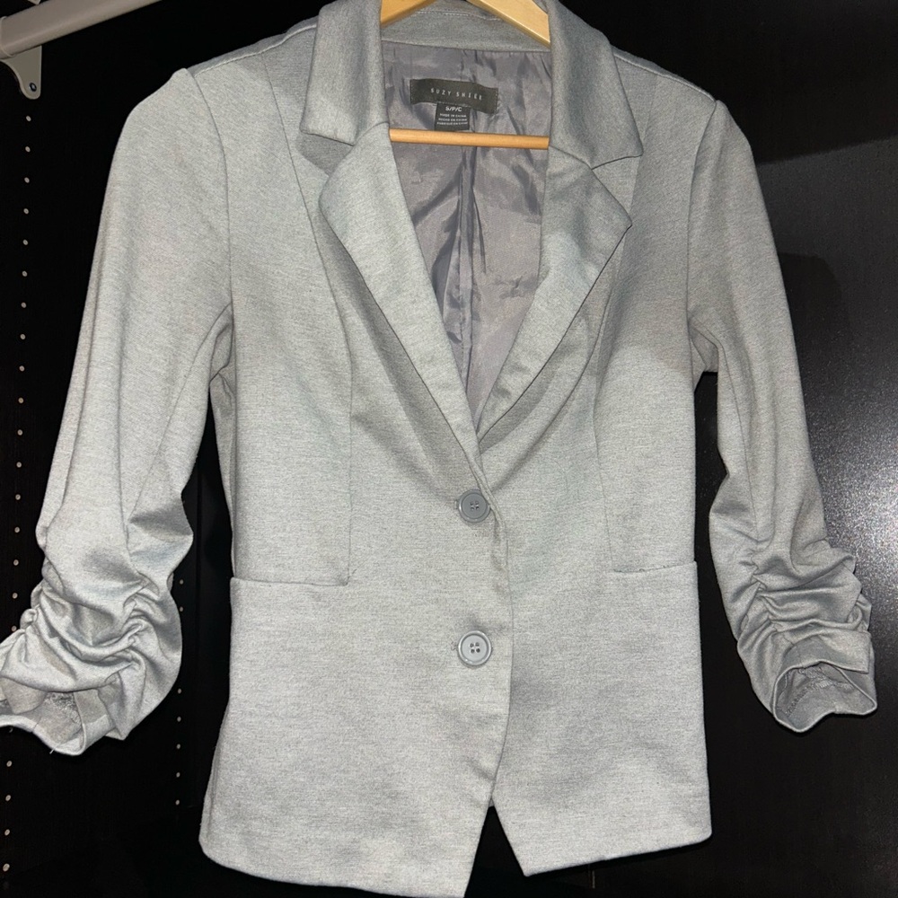 Suzy Shier Gray Blazer Tailored Fit Notched Lapel